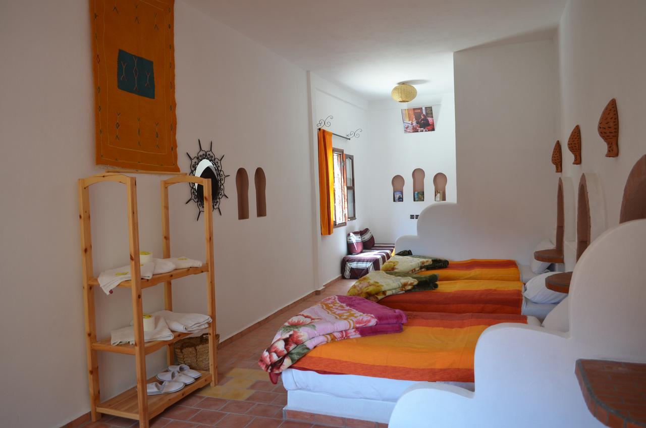 Hotel Restaurant La Gazelle De Dades Akhendachou n'Aït Ouffi Kültér fotó